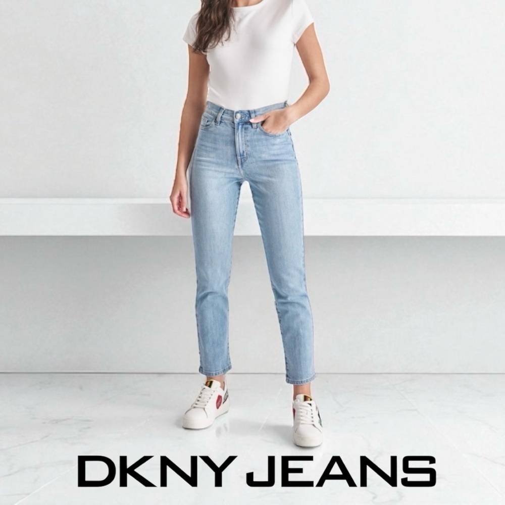DKNY Jeans, Broome High Rise Slim Straight Crop Jeans, Size 27, Light Blue